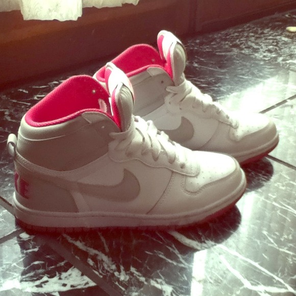 Cute Nike kicks!