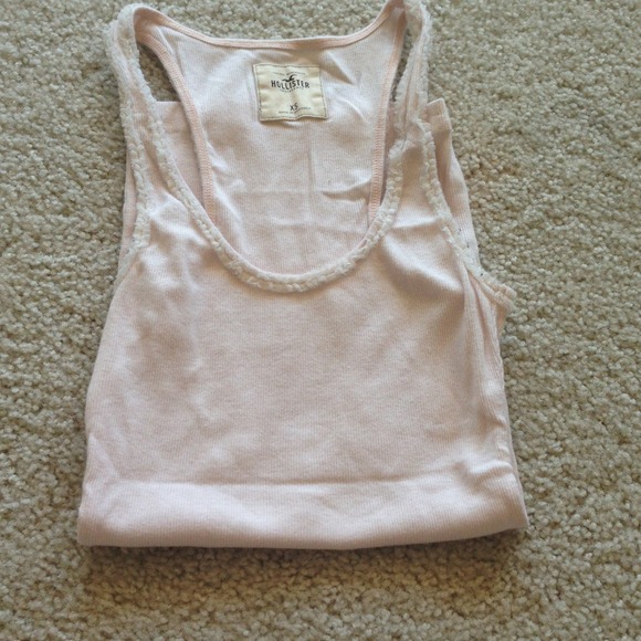 Lace trimmed Hollister tank top