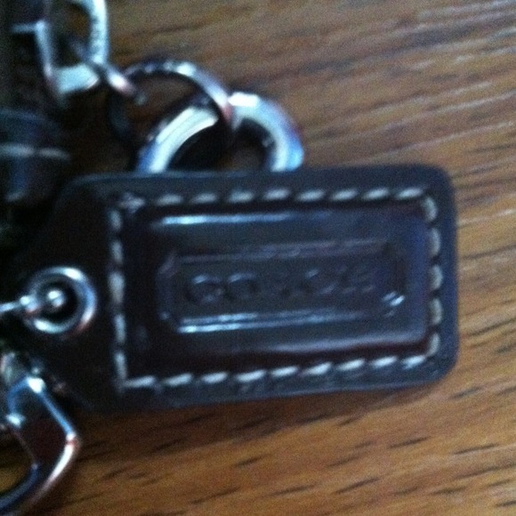 SOLD IN BUNDLE Coach Wristlet! :) - Picture 3 of 4