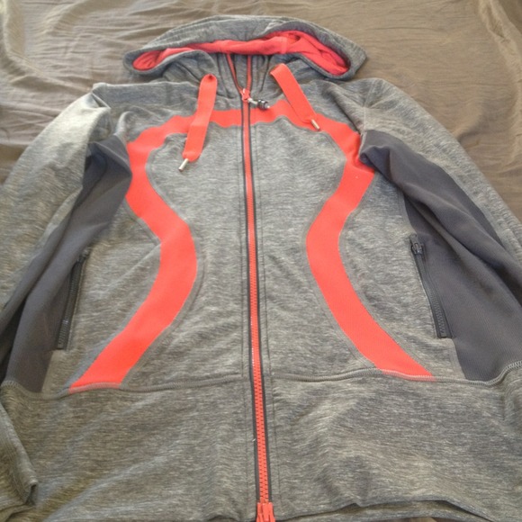 Sold Lululemon stride jacket reserved for bundling