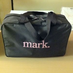 Bundle Mark sample bag (full) & Asst of Avon bags