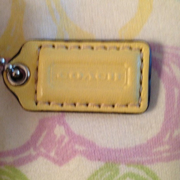 Authentic Coach Wristlet - Picture 3 of 4