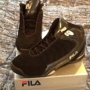 New in box Fila basketball sneakers