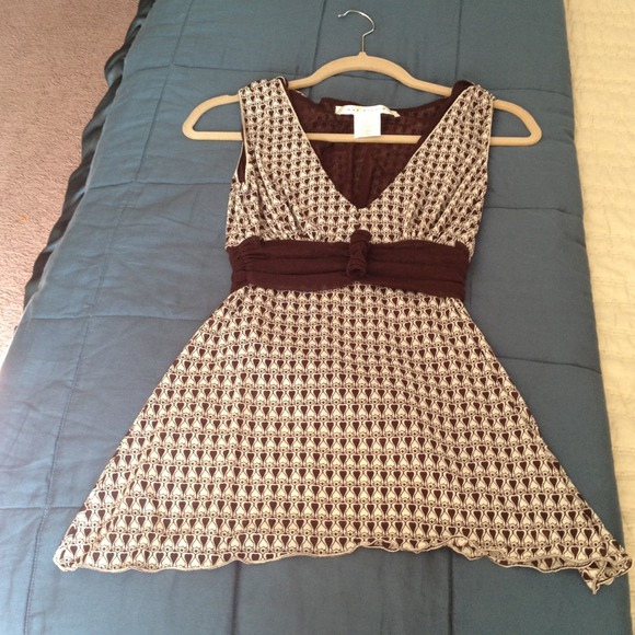 Brown and cream blouse - Picture 2 of 3