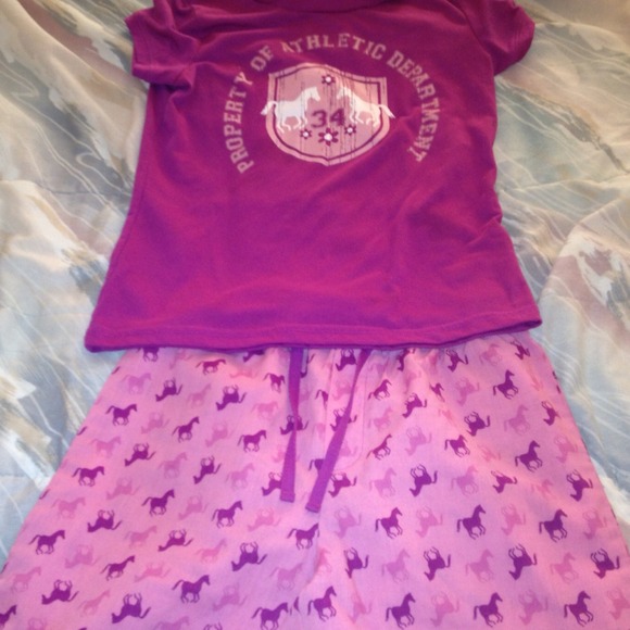 Girls M 7/8 pajama set