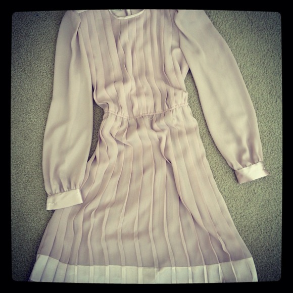 🔴SOLD🔴Cute vintage dress !!🎀🎀