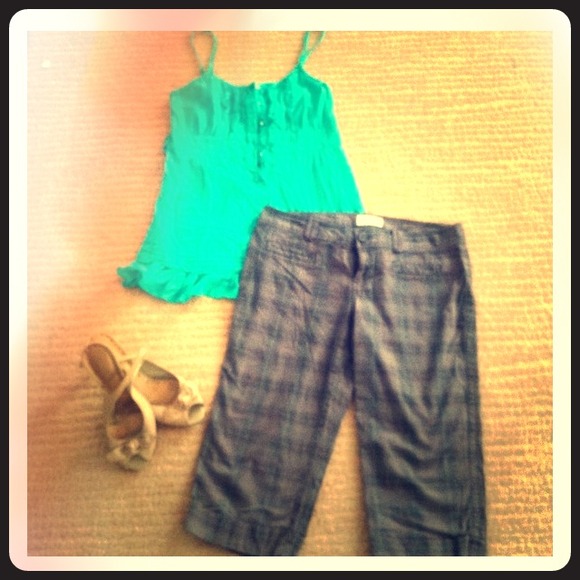🎉REDUCED🎉 Aeropostale pant & Peasant Top in jade
