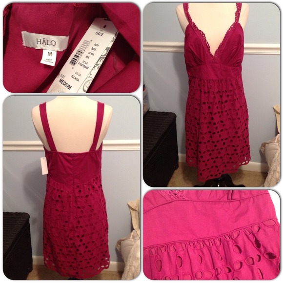 Dresses & Skirts - SOLD💖NWT Magenta eyelet triangle top sundress💖