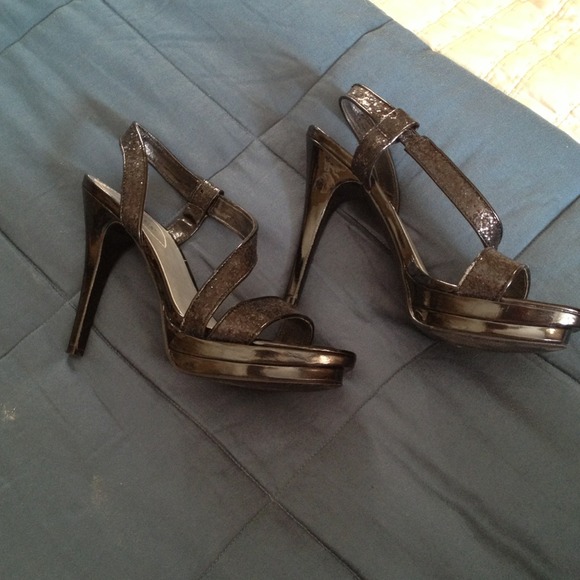 Guess black sparkle high heels - Picture 2 of 3