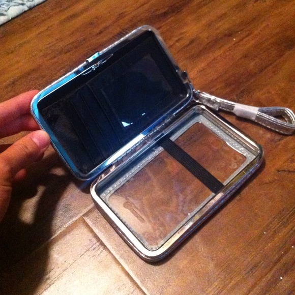 iPhone ID wallet - Picture 2 of 3