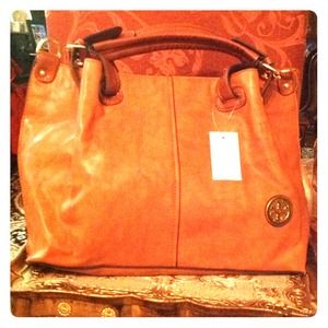 Tory Burch tan color @reduced@
