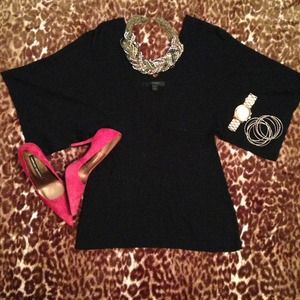 SOLD!!✔Pretty Black Dolman Sleeve Top