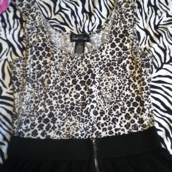 Cheetah dress - Picture 2 of 3