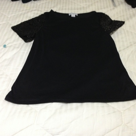 Cotton On shirt. Never worn. Just tore off the tag