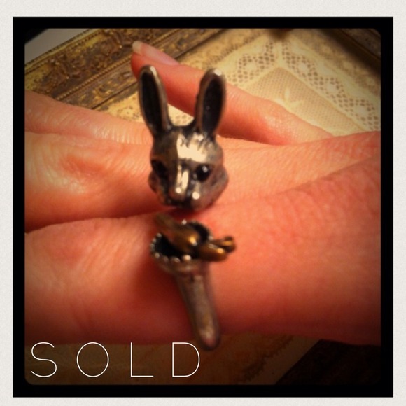 SOLD!!!!Bunny & Carrot ring