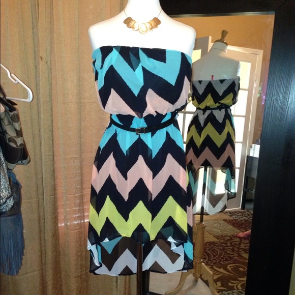Dress. Sold!!!! - Picture 3 of 4