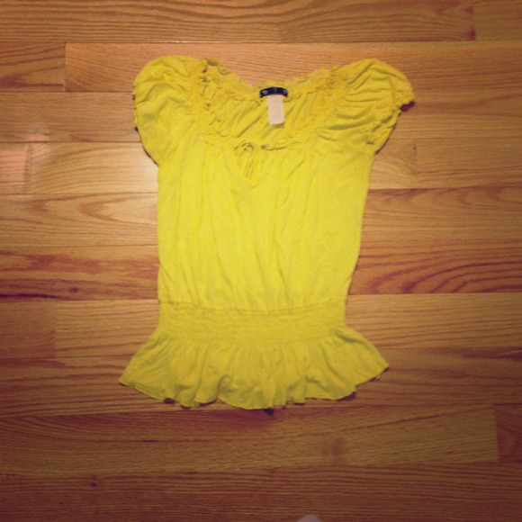 Really bright yellow shirt!
