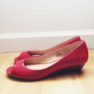 Peep toe wedges