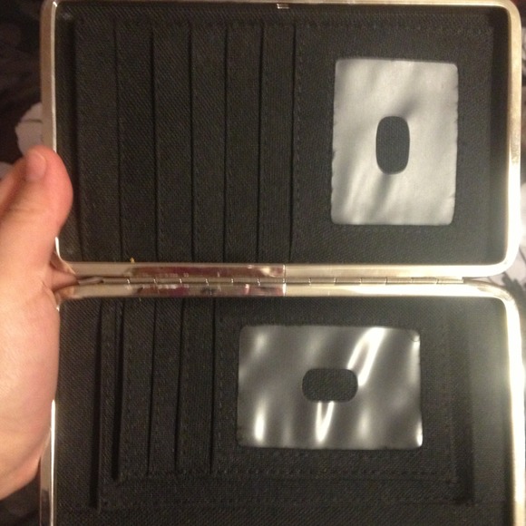 Camp cross wallet - Picture 2 of 3