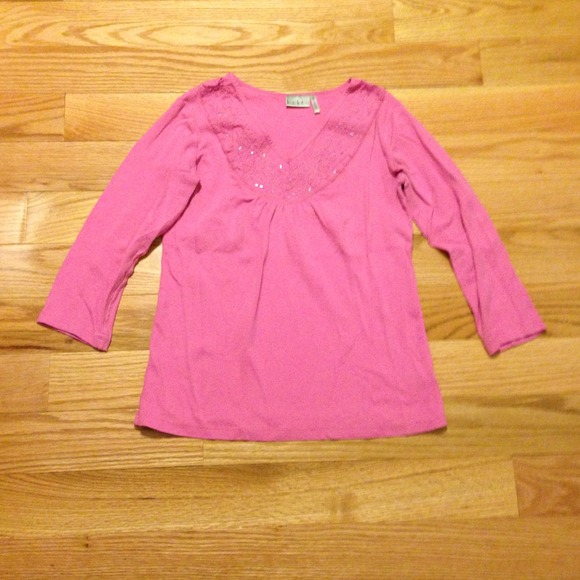 Very cute top!