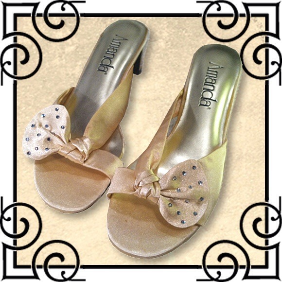 Amanda Shoes - Secret Love Gold Champagne Shoes by AMANDA.