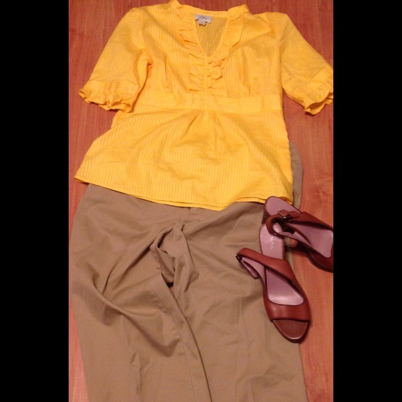 SOLD~Ann Taylor Loft blouse shirt top NWOT M/ 8