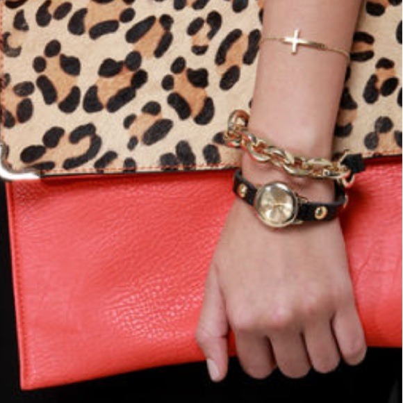 🚫Sold🚫Watch wristlet