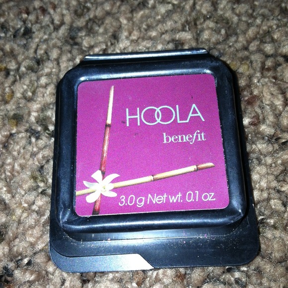 Benefits duo Bronzing Powder and Foundation Faker