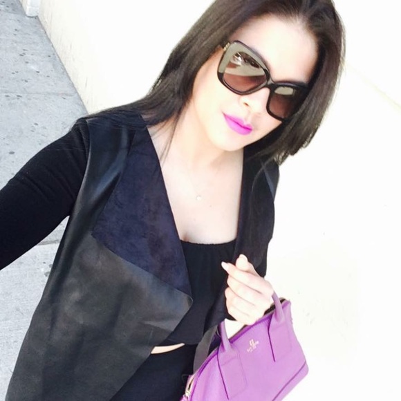 Meet Your SellerπππΉππβ€ - Picture 4 of 4