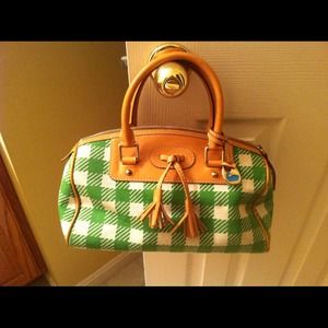 Structured Dooney & Bourke Handbag