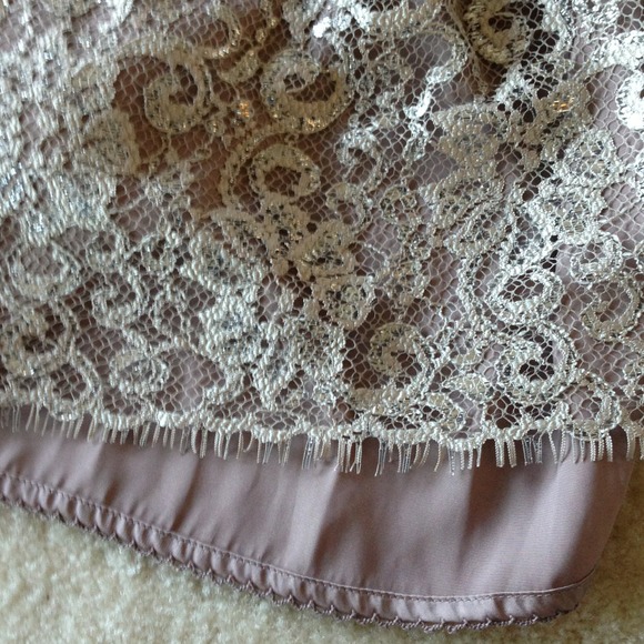 🎈bundled🎈 Anthro lace skirt - Picture 3 of 4
