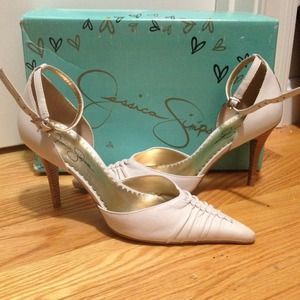 Jessica Simpson Nelly Off White Heels