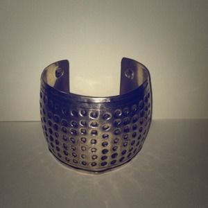 Sliver cuff