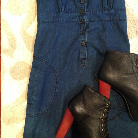 Hot stretchy denim dress😍😍 - Picture 2 of 4