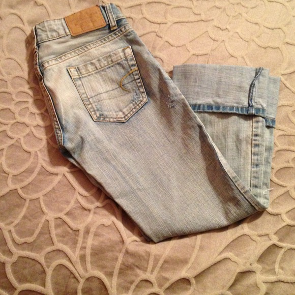 Price ✂Size 2 cuffed capris