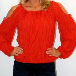 Cold shoulder, light red top NWT