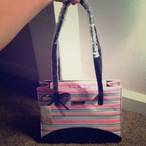 REDUCED AND NEEDS TO GO!! Kate Spade Purse!