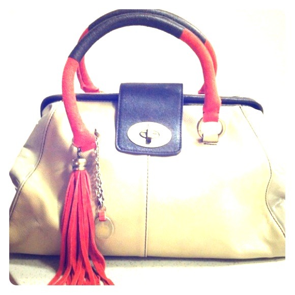 Crown Vintage Handbags - HOLD👑Crown Vintage👑 Doctor's Satchel Handbag