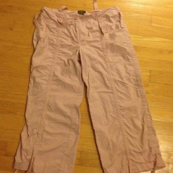 Cotton pink cropped pants from Anthropologie