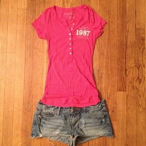 Aeropostale shirt and shorts bundle
