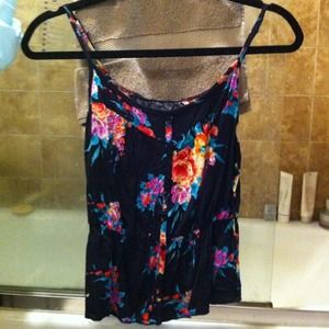 Cropped floral tank with button down front