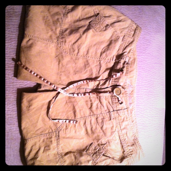Aeropostale Capri pant