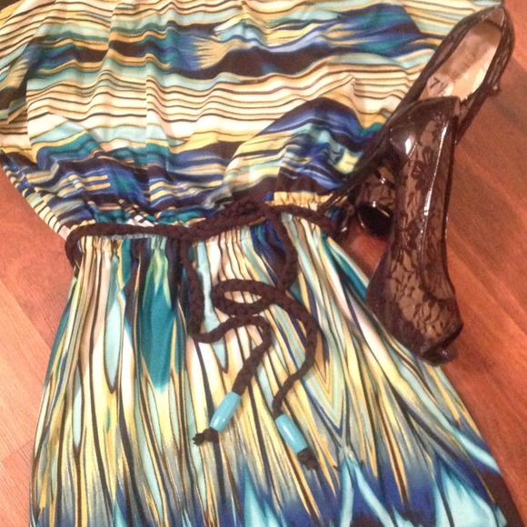 SOLD - Picture 2 of 4