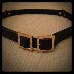Authentic Tory Burch black leather belt