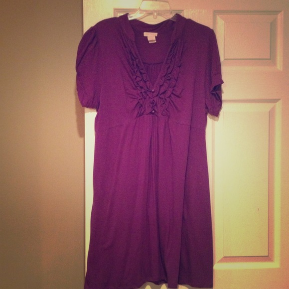 Ruffle front dress!! Will bundle!! Let me know