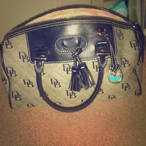 Authentic Dooney & Bourke satchel bag