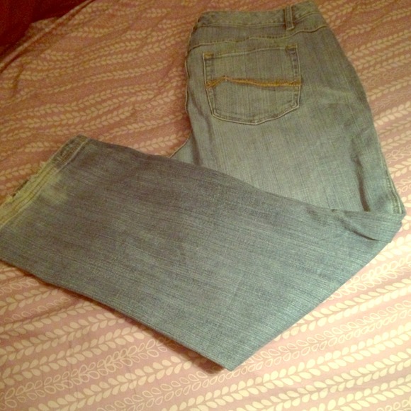 Boot cut blue jeans