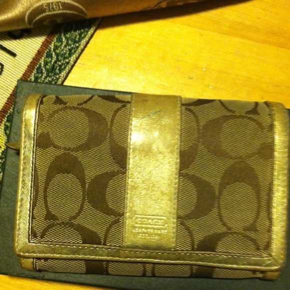 Coach wallet