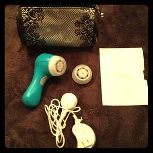 Clarisonic Mia full set with extras!!