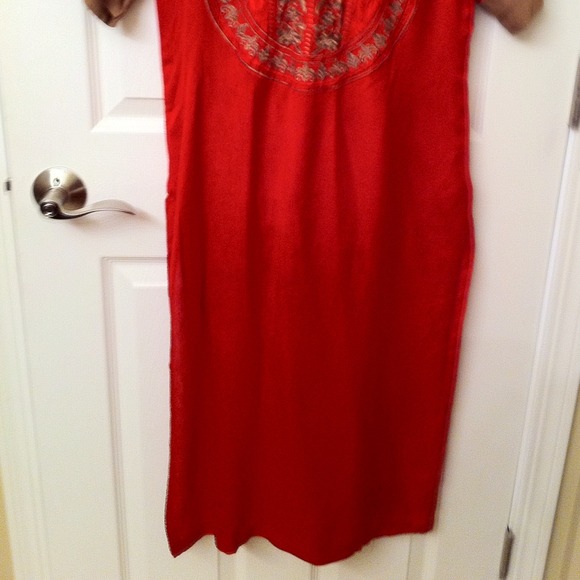 Dress - Picture 4 of 4
